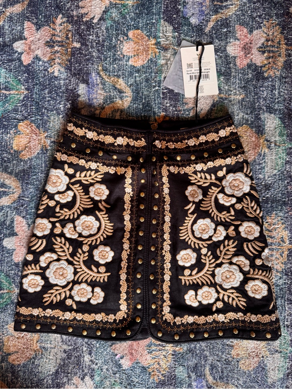 NWT Spell Remi Mini Skirt in Midnight Embroidered Black Floral - Picture 4 of 12